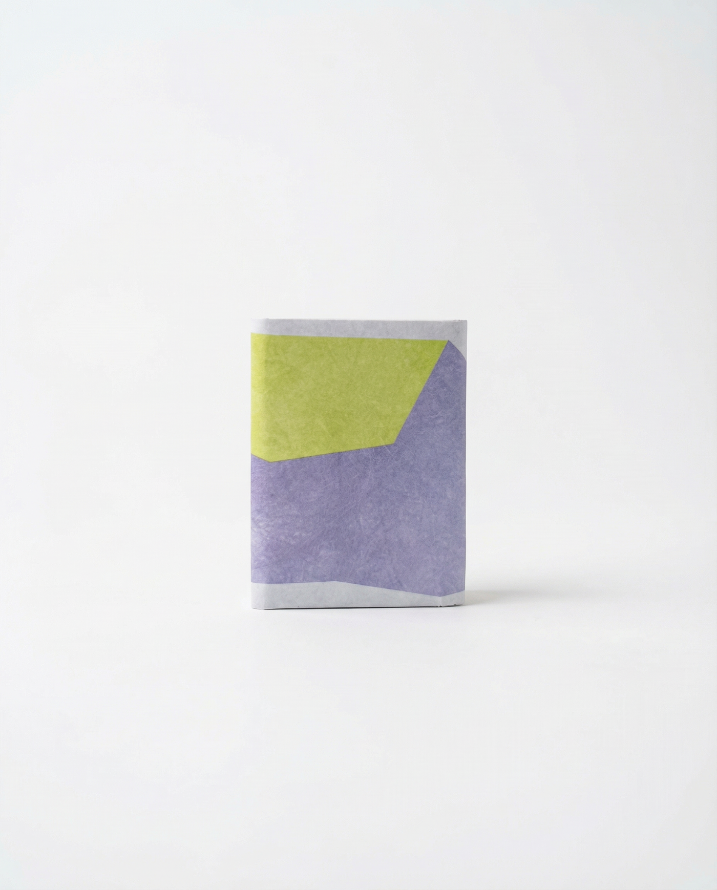 angular miniwallet, back folded view
