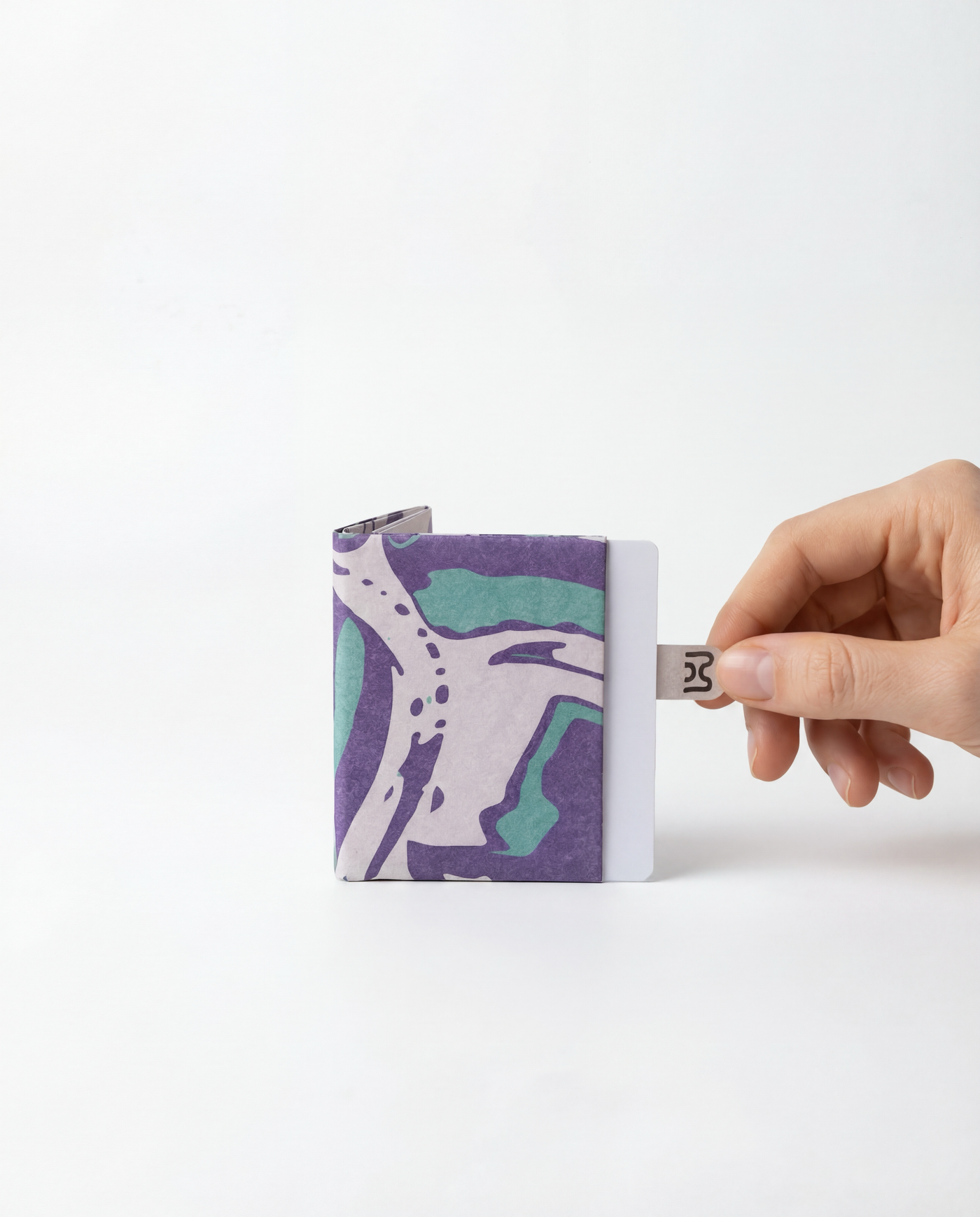 liquified cold miniwallet with cards, pull-tab visible